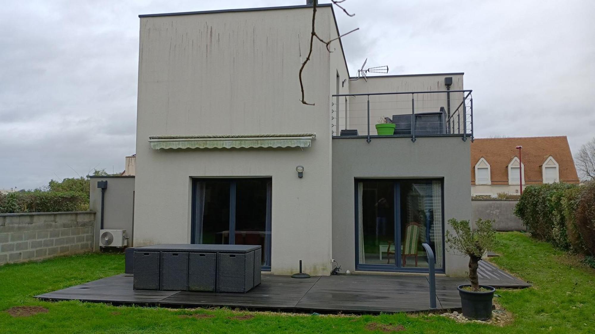 Grande Maison Entiere De 120M2 Epron Exterior photo